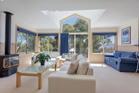 Book Jindabyne Accommodation Vacations Hotel VIC Hotel VIC