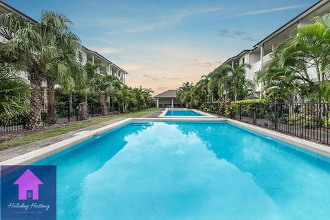 Townsville Luxury Spacious Apt 3 BR-2BTH Pools - Hotel VIC 0