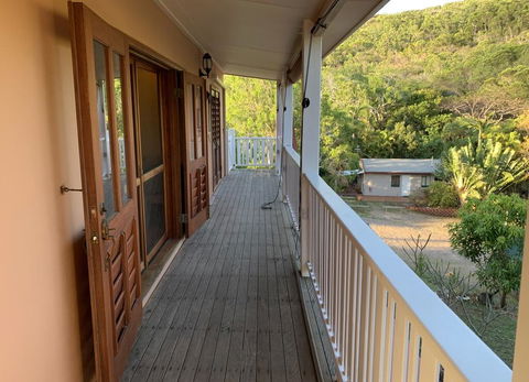 Tropical Styling - Hotel VIC 2