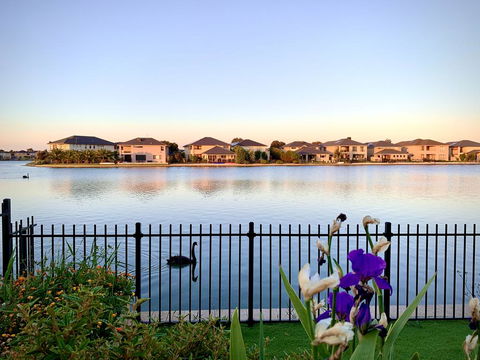 Waterfront Grand Villa For Big Group - Hotel VIC 1