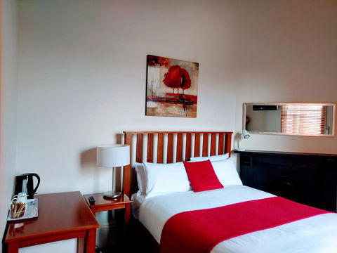 Ansonia On Lydiard - Hotel VIC 35