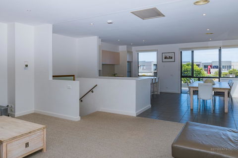 1 Sunset Place - Hotel VIC 8