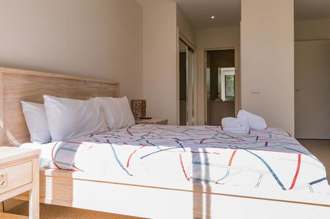 1 Sunset Place - Hotel VIC 11