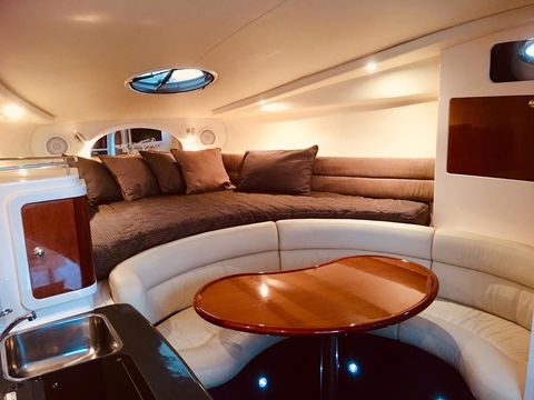 Luxury On The Water (Private Luxurious Boat) - Hotel VIC 2