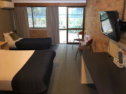 Bribie Island Hotel - Hotel VIC 21