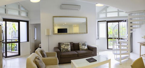 Ocean Breeze Resort - Hotel VIC 33