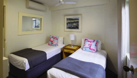 Ocean Breeze Resort - Hotel VIC 40
