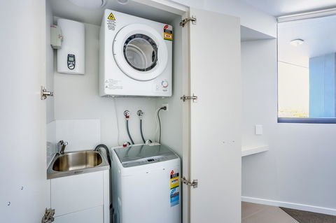 Direct Collective - Sea Breeze Mooloolaba - Hotel VIC 18