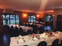 Book Clermont Accommodation Vacations Hotel VIC Hotel VIC