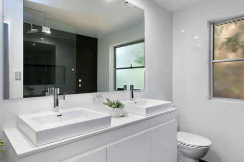 Jolly Roger's Beach House - Hotel VIC 12