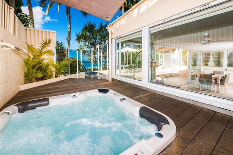 Netanya Noosa Beachfront Resort - Hotel VIC 28
