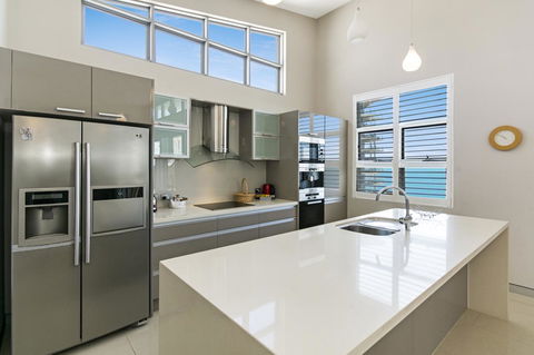 Redvue Holiday Apartments - Hotel VIC 19