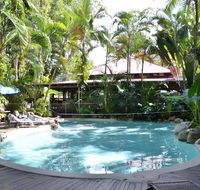 PK's Jungle Village - Hostel - Hotel VIC