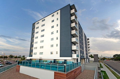 Allure Hotel & Apartments - Hotel VIC 1