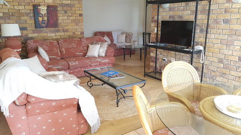 Surfers Chalet - Hotel VIC 24