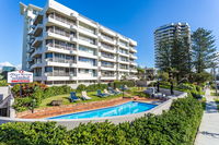 Book Surfers Paradise Accommodation Vacations Hotel VIC Hotel VIC