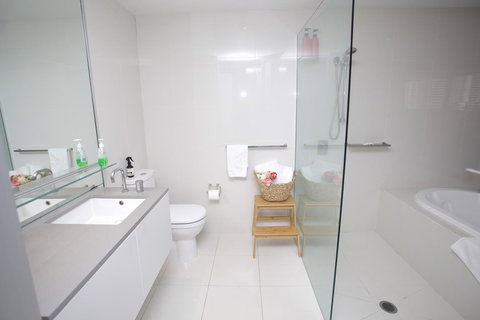 Circle Luxury Holidays - Hotel VIC 6