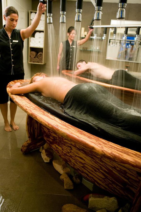 Q1 Resort & Spa - Official - Hotel VIC 18