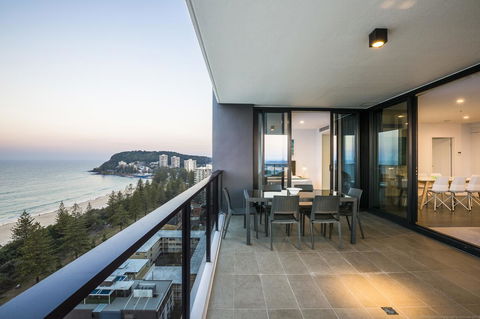 Boardwalk Burleigh Beach - Official - Hotel VIC 9