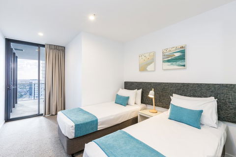 Boardwalk Burleigh Beach - Official - Hotel VIC 10