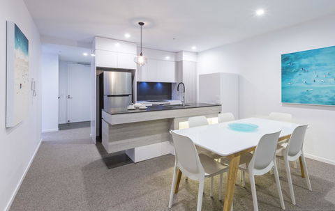 Boardwalk Burleigh Beach - Official - Hotel VIC 29
