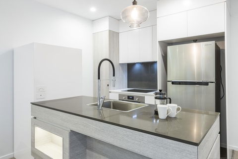 Boardwalk Burleigh Beach - Official - Hotel VIC 38