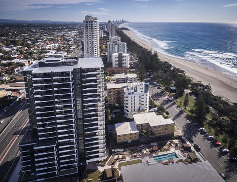 Boardwalk Burleigh Beach - Official - Hotel VIC 41