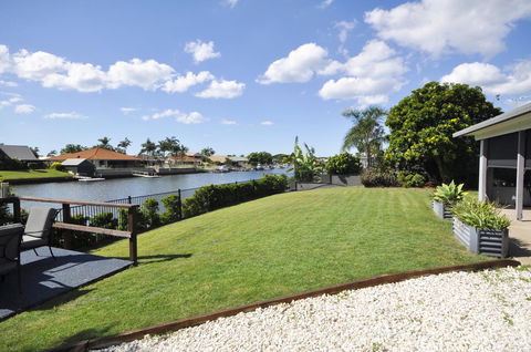 Bribie Island Canal Holiday Destination! - Hotel VIC 13