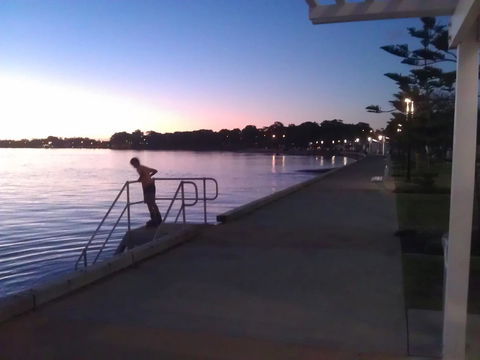 Proximity Waterfront Apartments - Hotel VIC 40