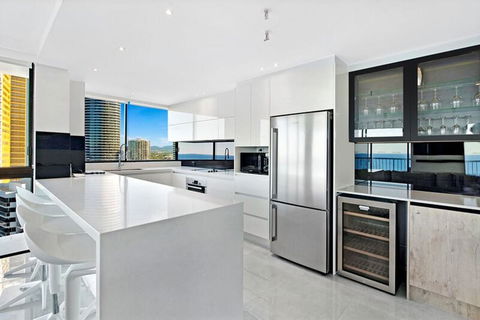 ULTIQA Beach Haven On Broadbeach - Hotel VIC 2