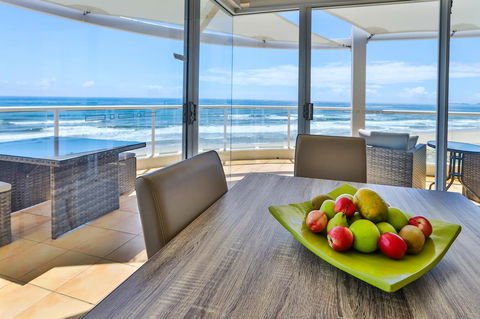 Regency On The Beach - Hotel VIC 10