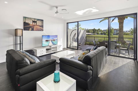 The Residences At The Peninsula - Hotel VIC 18