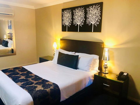 Ambassador On Ruthven - Hotel VIC 41