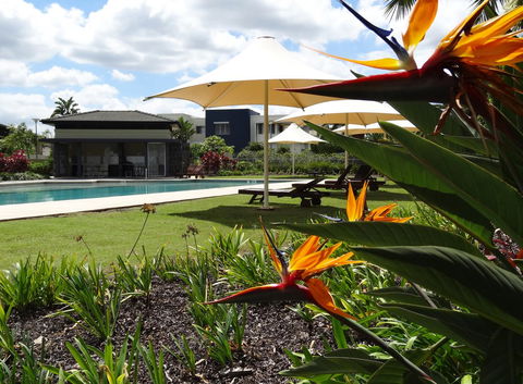 Waterfront Resort Villa With Buggy - Hotel VIC 24