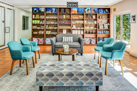 Coral Tree Inn - Hotel VIC 7