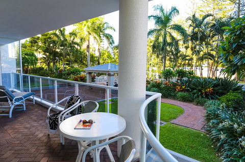 Oscar On Main Beach Resort - Hotel VIC 24