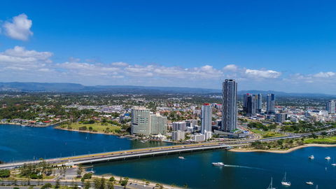Oscar On Main Beach Resort - Hotel VIC 17