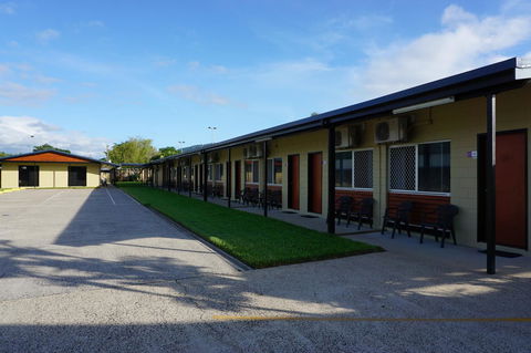 YAL Cairns - A Motel That Makes A Difference - Hotel VIC 39