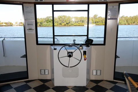 Coomera Houseboats - Hotel VIC 18