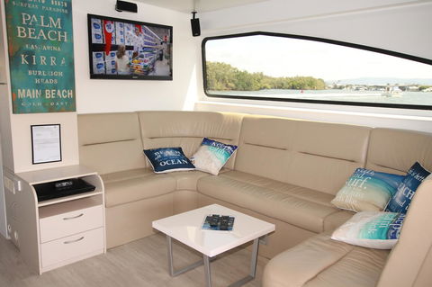 Coomera Houseboats - Hotel VIC 11