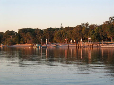 Coomera Houseboats - Hotel VIC 2