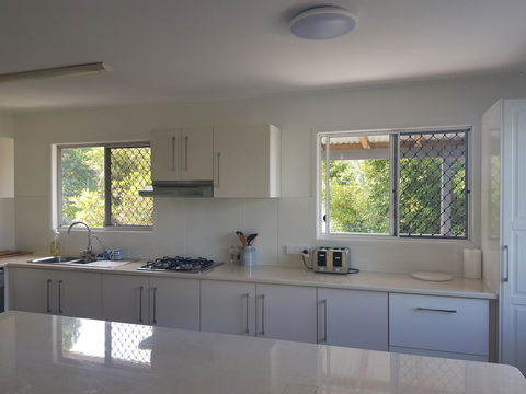 Highland House - Hotel VIC 17