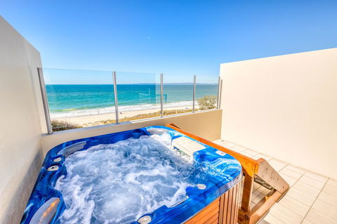 On The Beach Resort Bribie Island - Hotel VIC 7