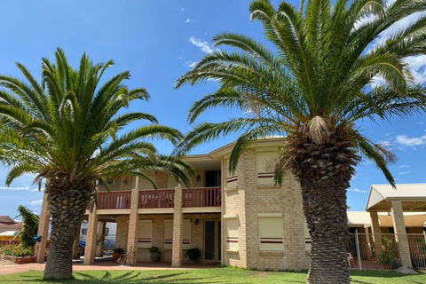 Whispering Palms - Hotel VIC 0