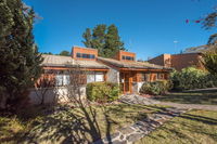 Book Jindabyne Accommodation Vacations Hotel VIC Hotel VIC