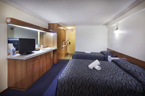 Windsor Lodge - Hotel VIC 2