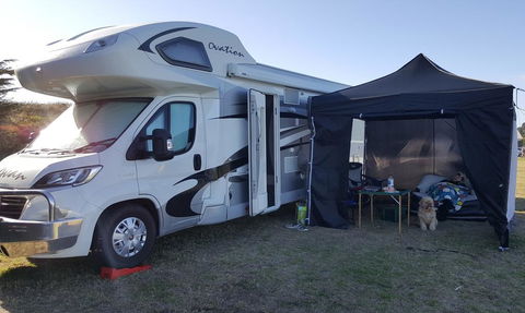 Wonky Stables Holiday Park - Hotel VIC 1