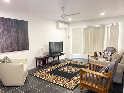 Woorim Secluded Palms Cottage - Hotel VIC 2