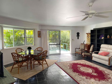 Woorim Secluded Palms Villa - Hotel VIC 2
