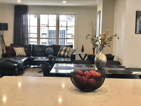 Your Home Away From Home - Hotel VIC 0